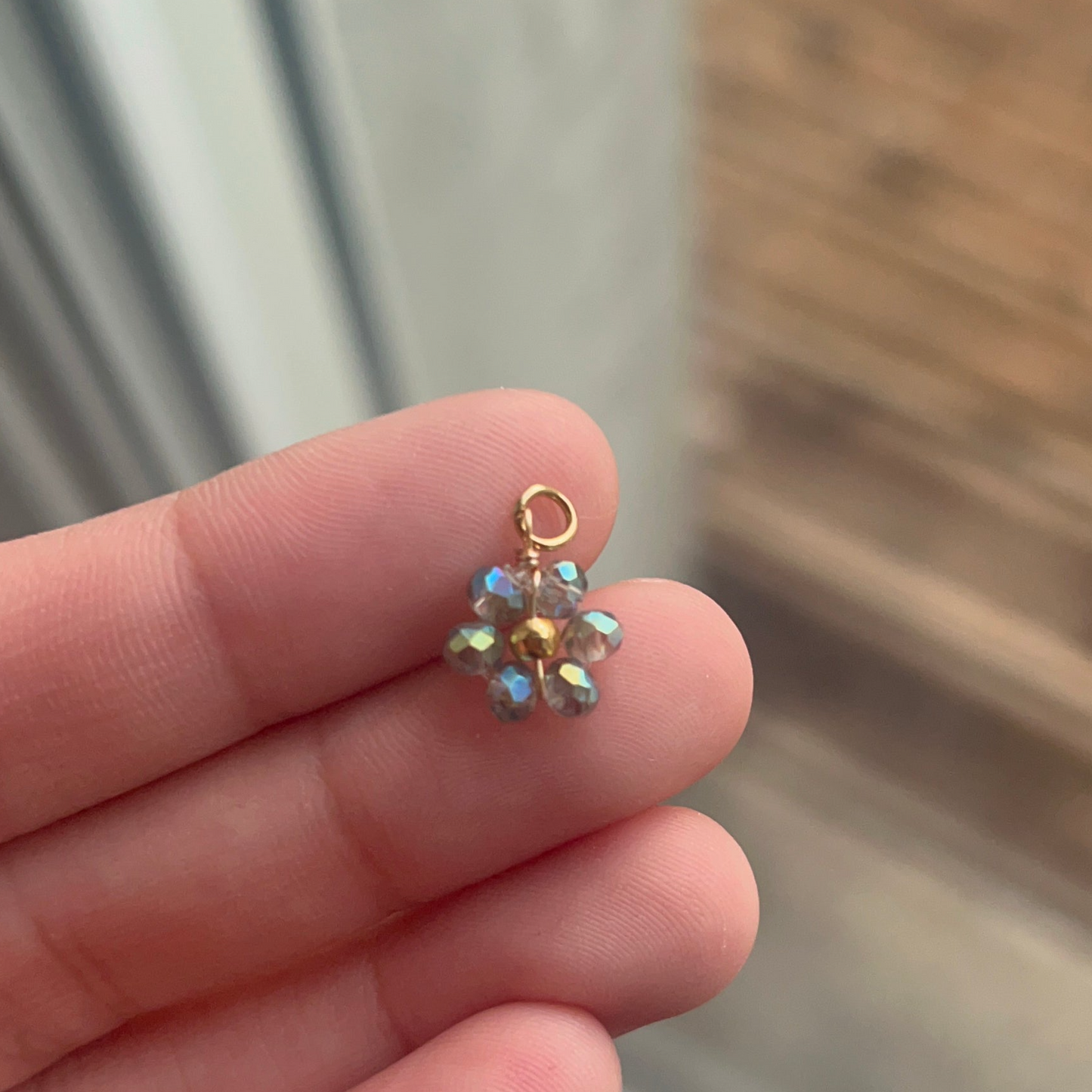 CHARM - Blue daisy